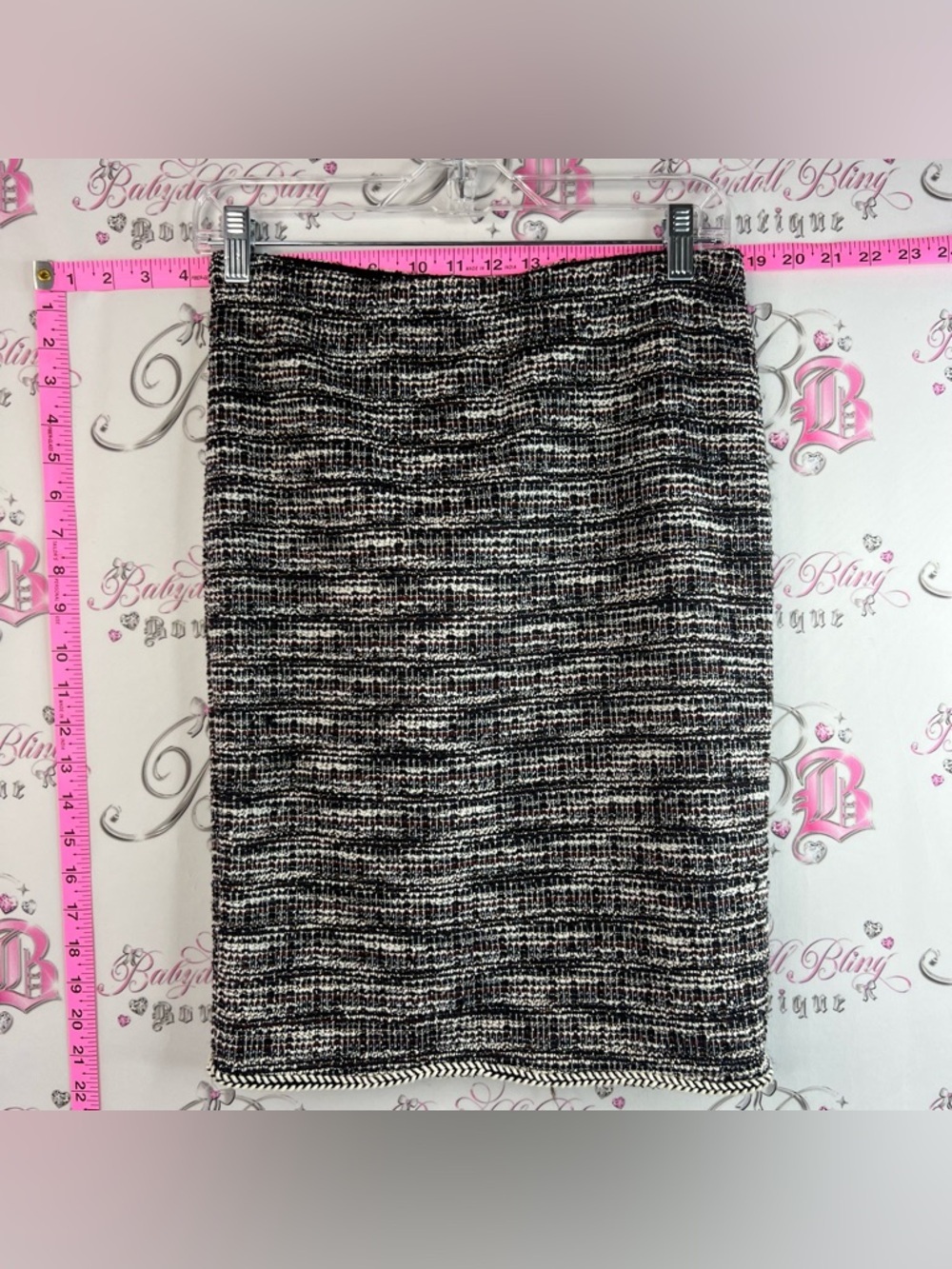 Max Studio skirt pencil tweed style Black and White Textured Pencil Skirt